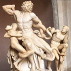 <b>In Rome:</b> Laocoon + His Sons